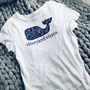 Vineyard vines t-shirt